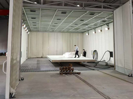Sand Blasting Room Scraper Type Abrasive Recovery System
